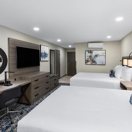 Отель Wyndham Dfw Airport Ирвинг Экстерьер фото