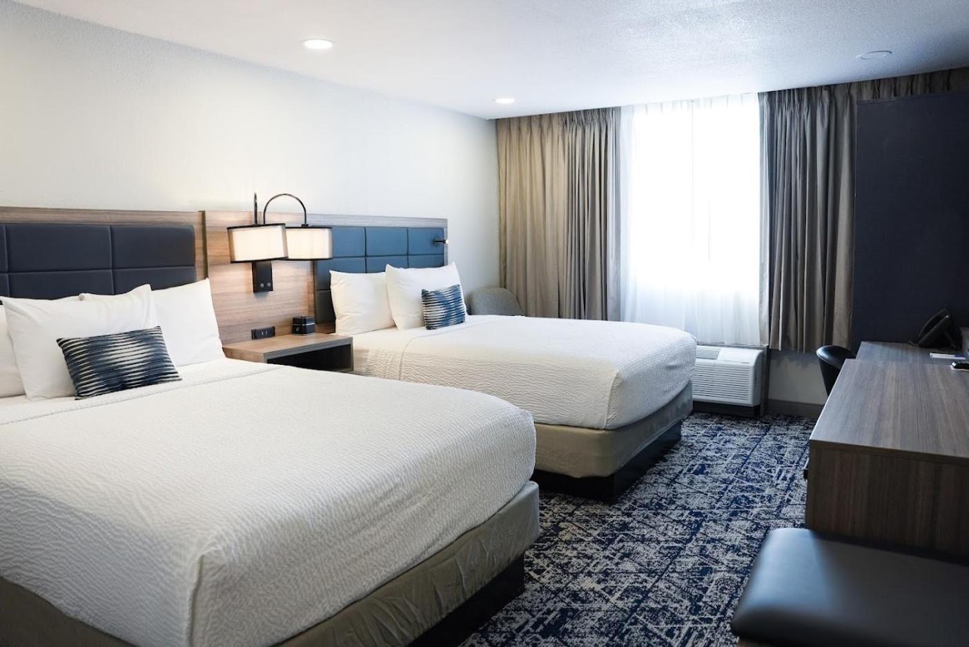 Отель Wyndham Dfw Airport Ирвинг Экстерьер фото