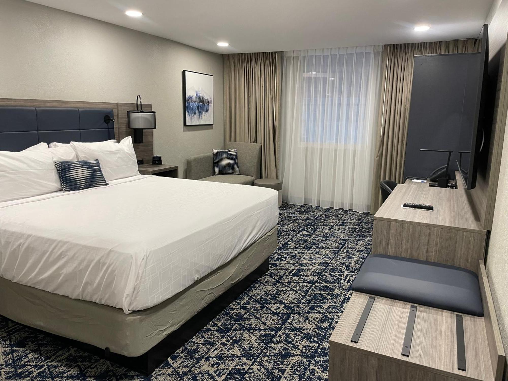 Отель Wyndham Dfw Airport Ирвинг Экстерьер фото